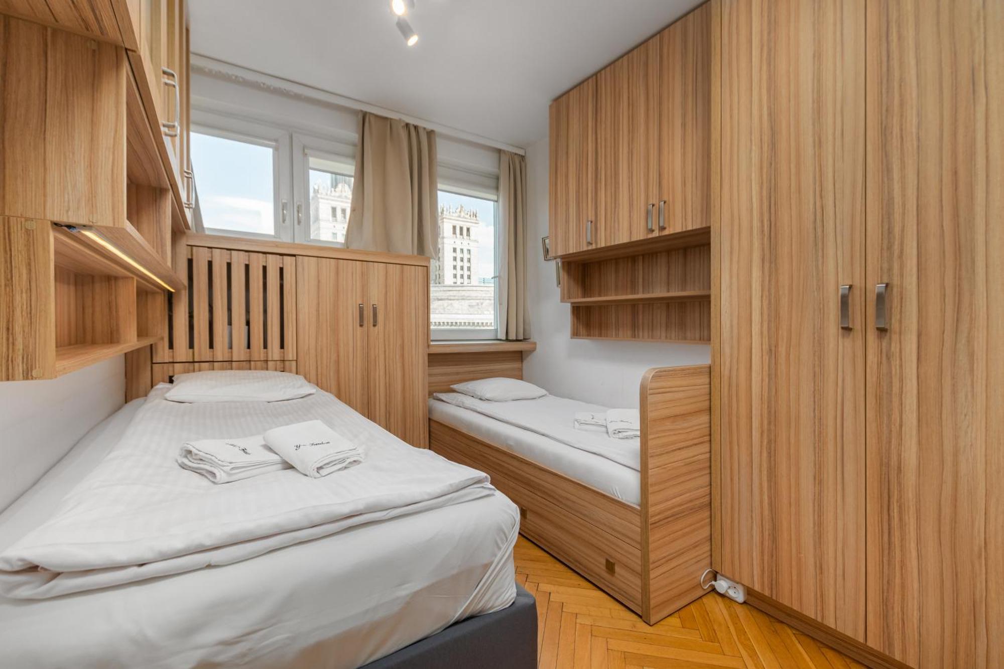 Apartment Emilii Plater By Your Freedom Warschau